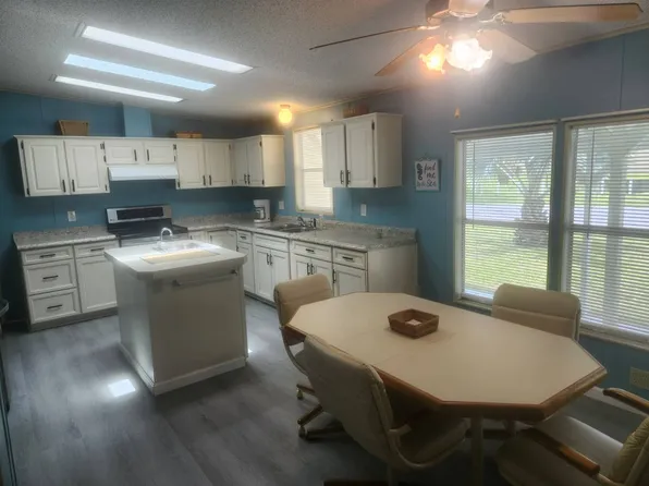 13997 Encantardo Cir, Fort Pierce, FL 34951