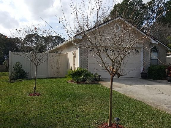3rd image of 1976 Hovington Cir E