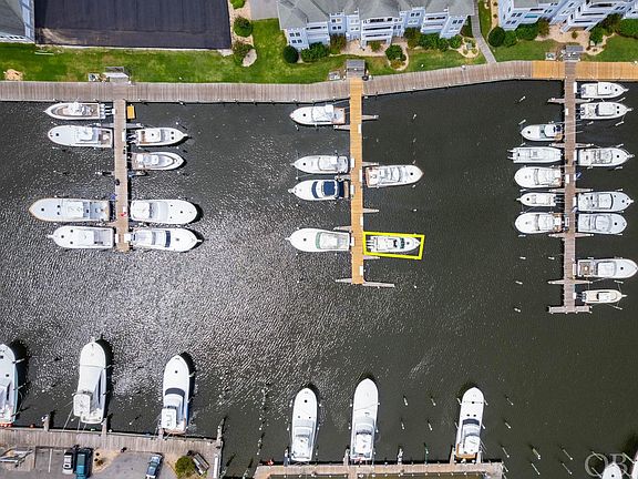 3rd image of 98 Yacht Club Ct Lot 98