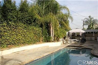 2nd image of 17521 Linda Ln