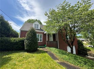2 Emerson St, Uniontown, PA 15401