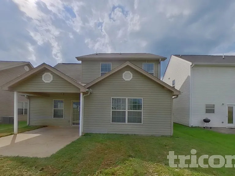 213 Dellwood Dr — Photo 15
