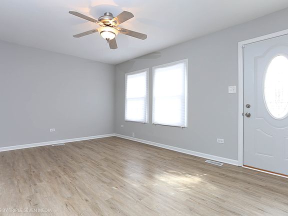 2nd image of 22602 Spencer Ave