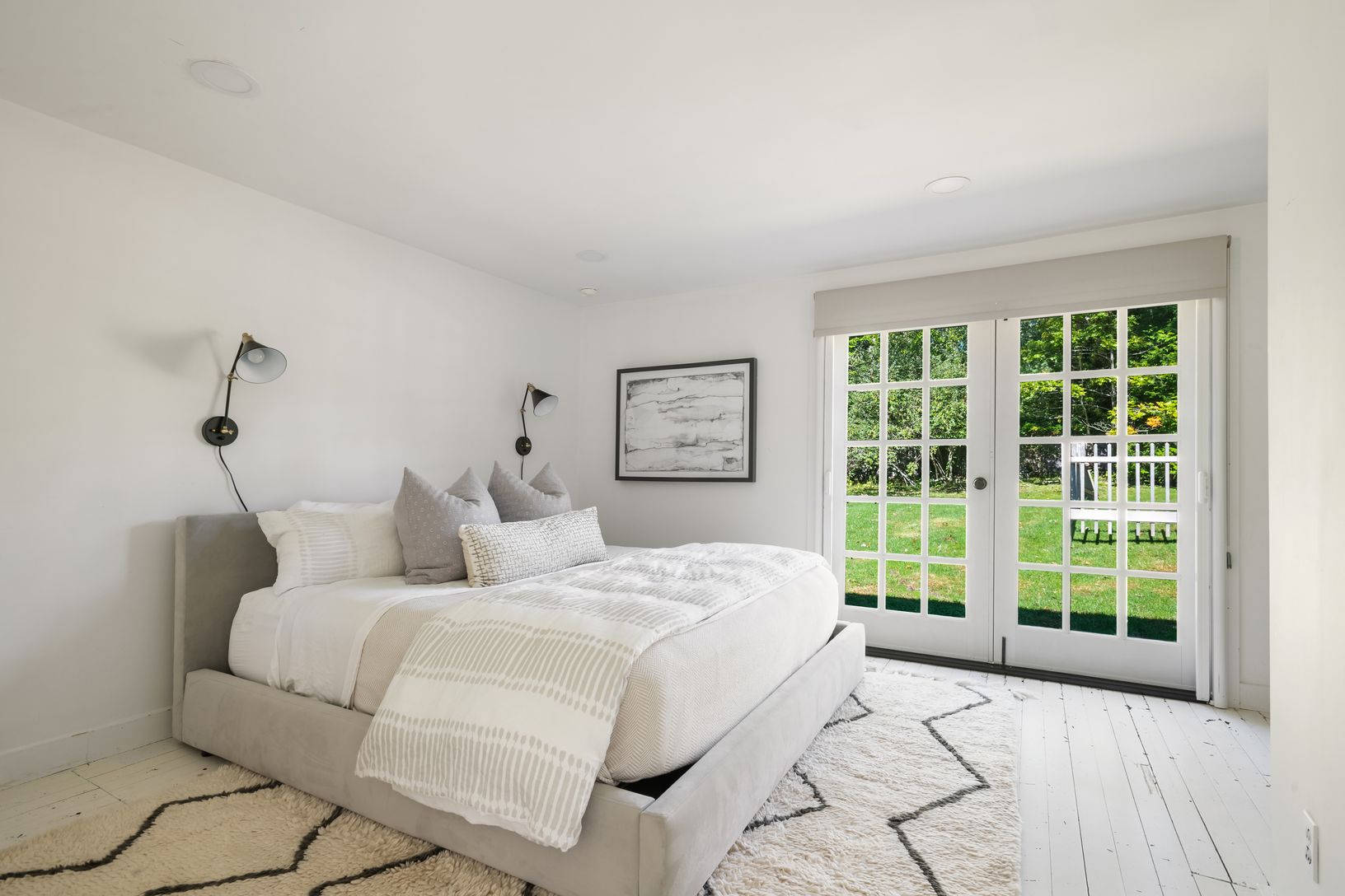  Primary Bedroom w/ King