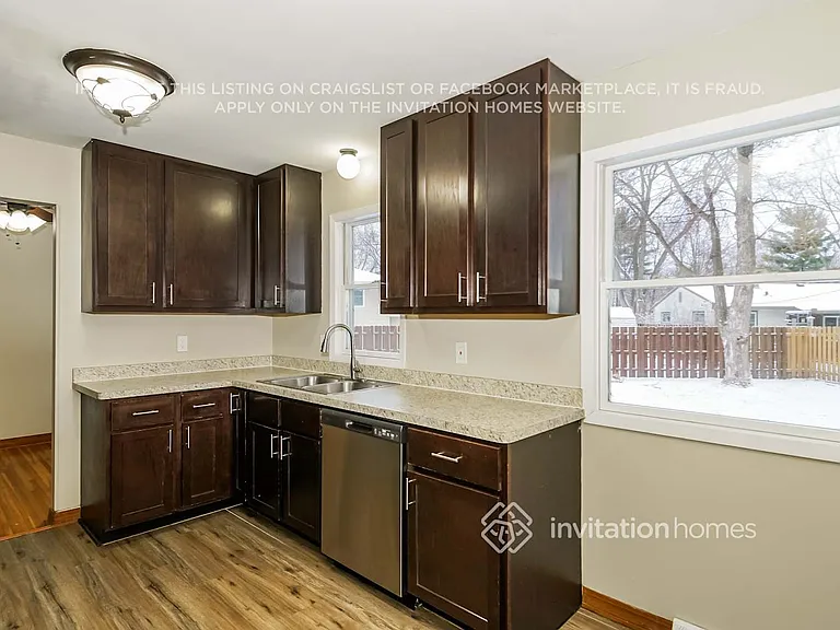 2273 Sierra Dr — Photo 6