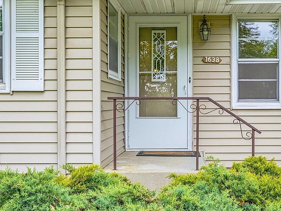 4th image of 1638 Glenview Ct