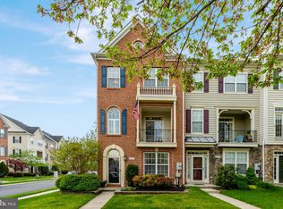 22960 Rose Quartz Sq, Ashburn, VA 20148