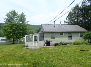 265 S Lk Rd, Montrose, PA 18801