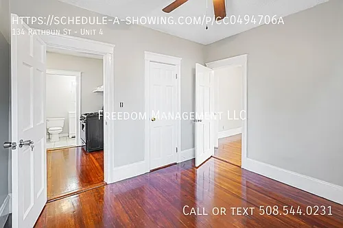 134 Rathbun St Photo 1