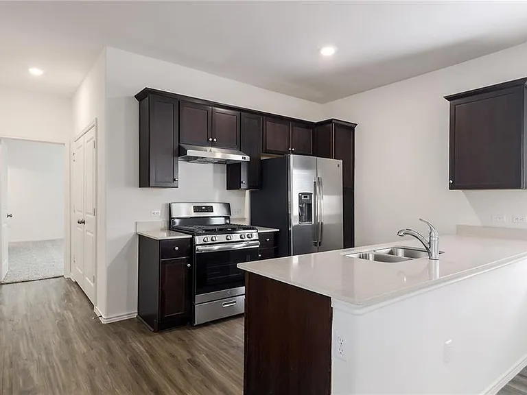 3320 Colorado High Ave — Photo 3