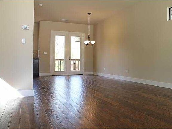 3rd image of 4608 Windy Brook Dr #A