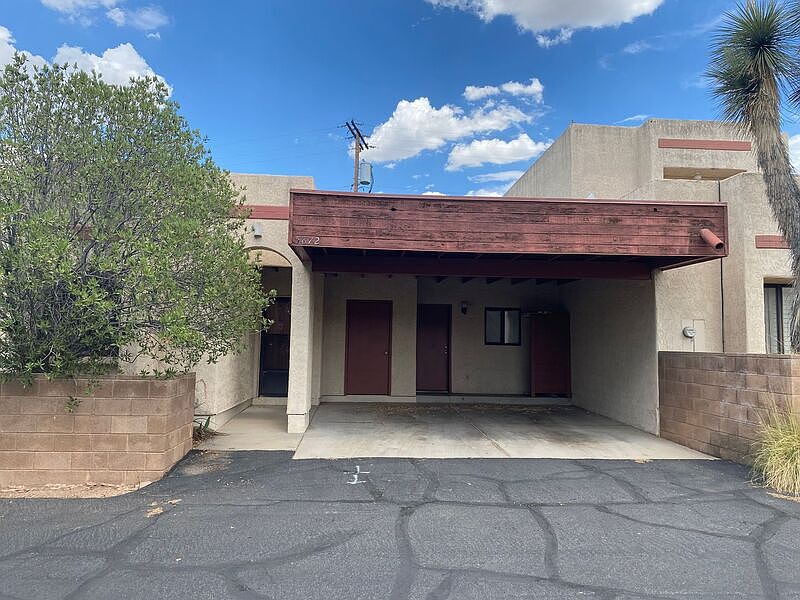 1st image of 5872 N Placita De Las Lomitas