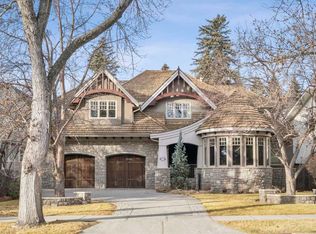 2905 E Carleton St SW, Calgary, AB T2T3L1