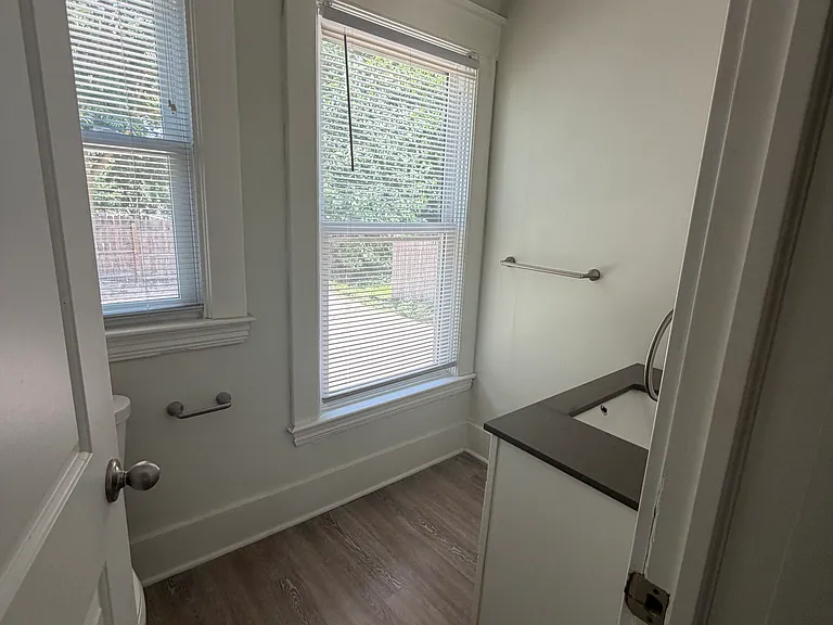 629 Lyon St NE #1 — Photo 20
