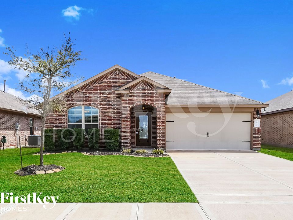 1st image of 3139 McDonough Way