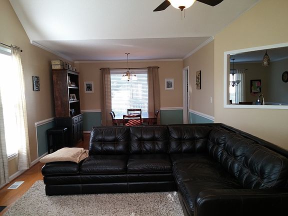 Family Room/Dining Room