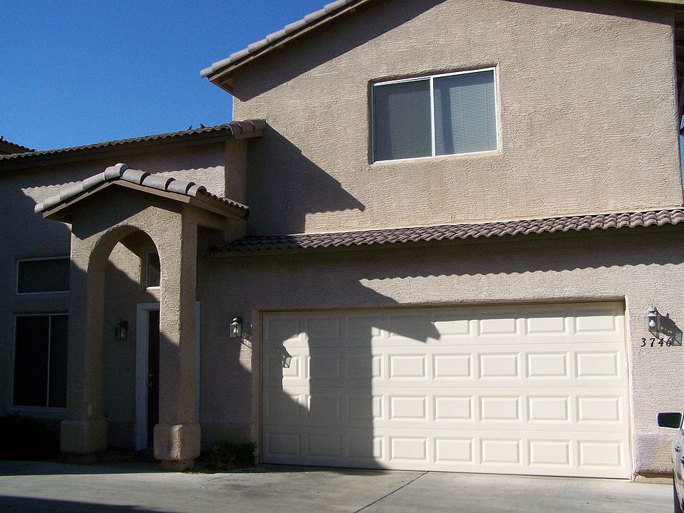 2/story home 