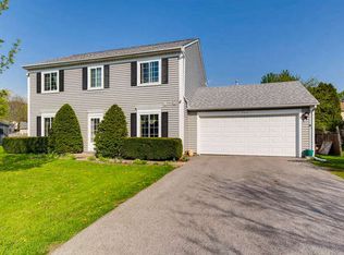 2935 Barberry Ct, Aurora, IL 60502