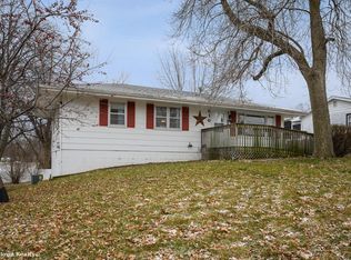 610 Stuart St, Carlisle, IA 50047