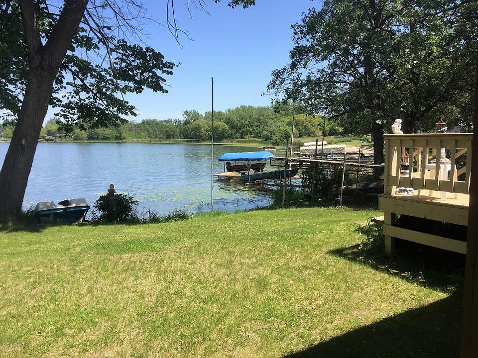 2nd image of 29853 Twin Pine Rd