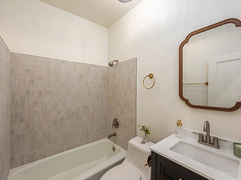 932 Coronado Ave #2 — Photo 3