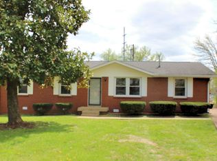 107 Fischer Ct, Springfield, TN 37172