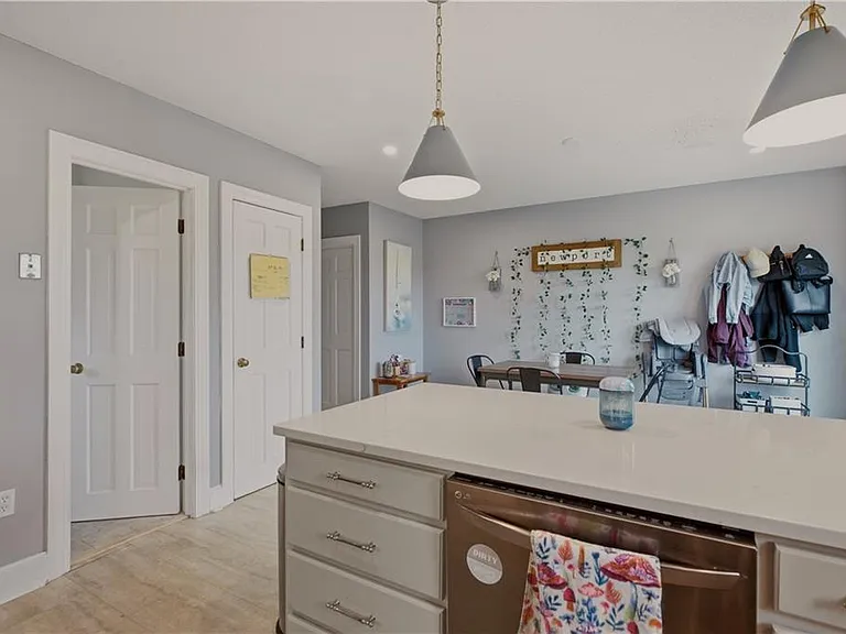 223 Oliphant Ln #A — Photo 6