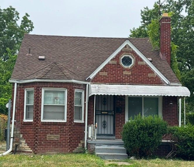 1st image of 12037 Corbett Ave