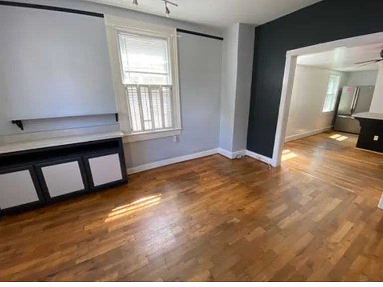 305 N Main St #A — Photo 7