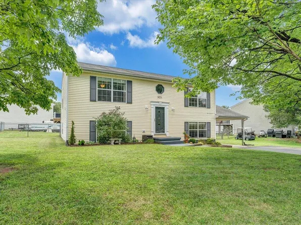 908 Samantha Cir, Roanoke, VA 24019