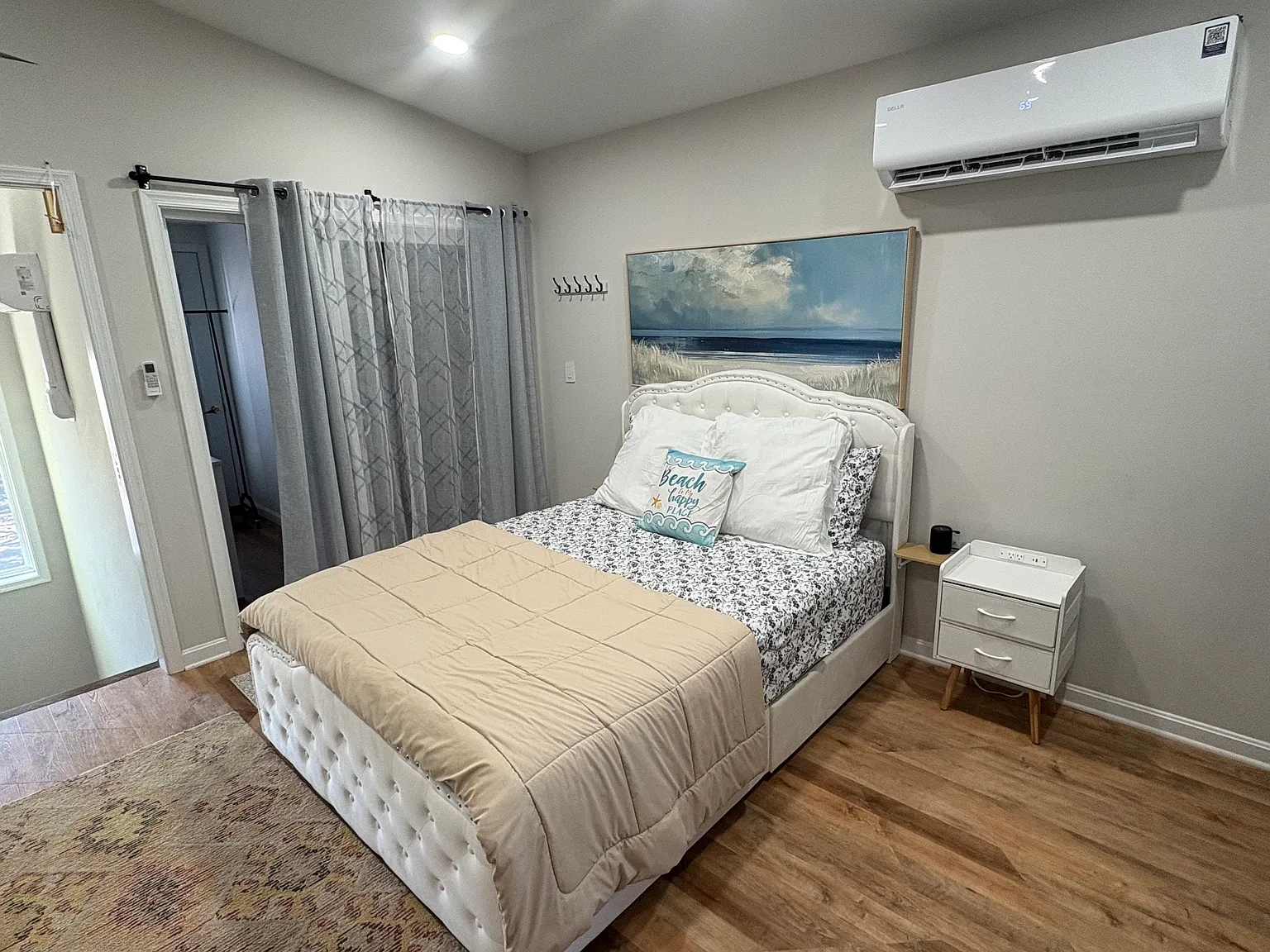 Studio, 600 sqft, $1,890 — Photo 4