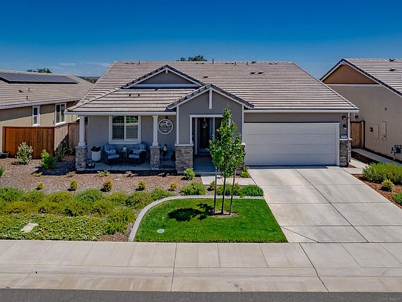 2nd image of 1543 Red Lake Way