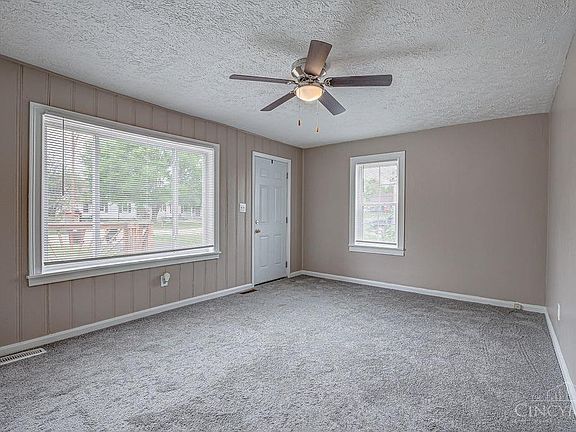 5th image of 2206 Hawthorne St