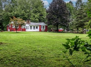 2 Barons Ln, New Milford, CT 06776