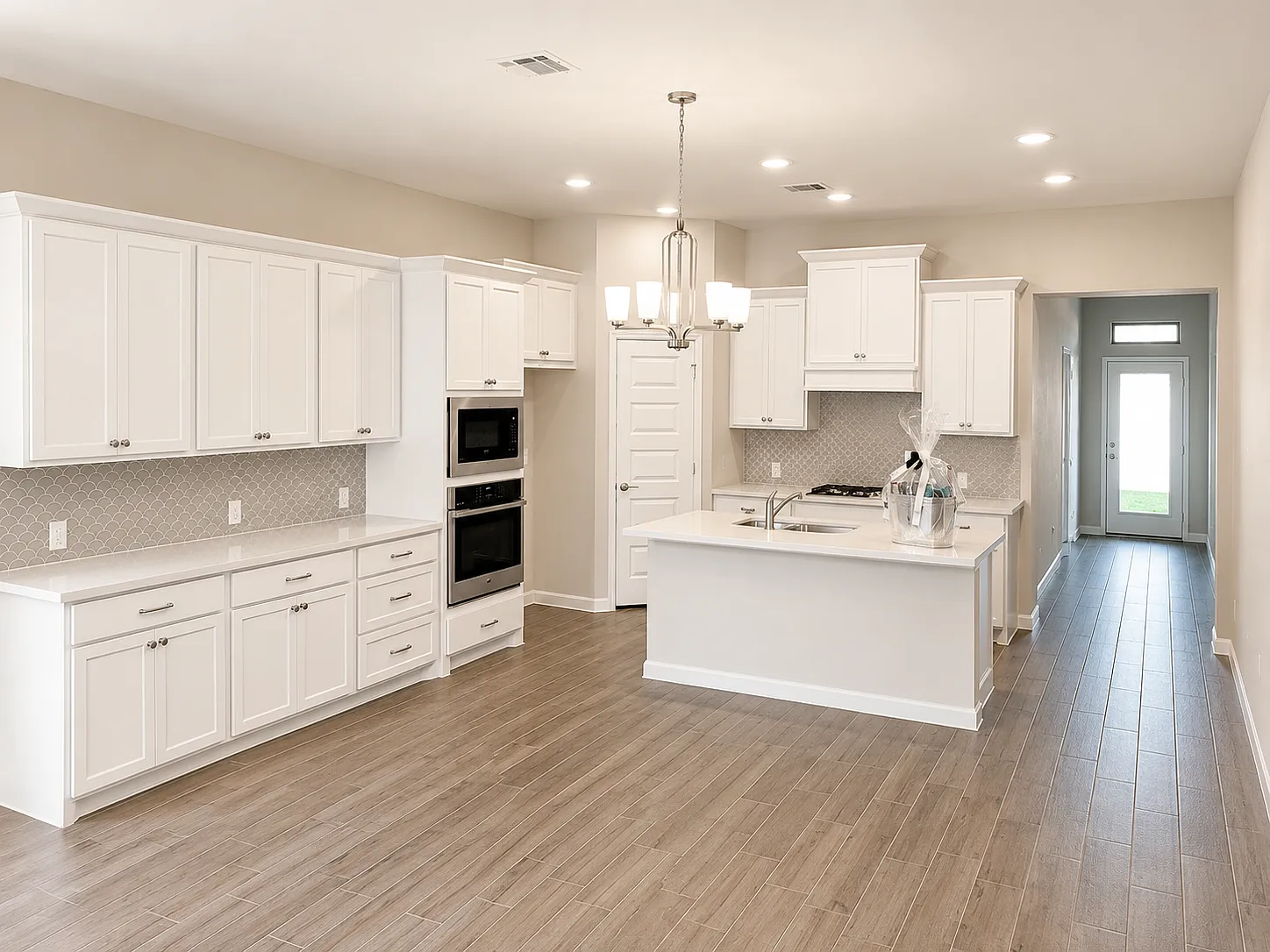 4 bed, 3.0 bath, 1829 sqft, $2,700 — Photo 2