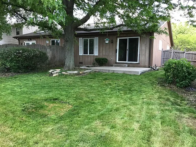 1324 Post Oak Ct — Photo 13