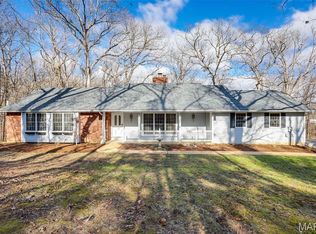 121 Tanglewood Rd, Union, MO 63084