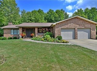5797 Calico Ln, Canfield, OH 44406
