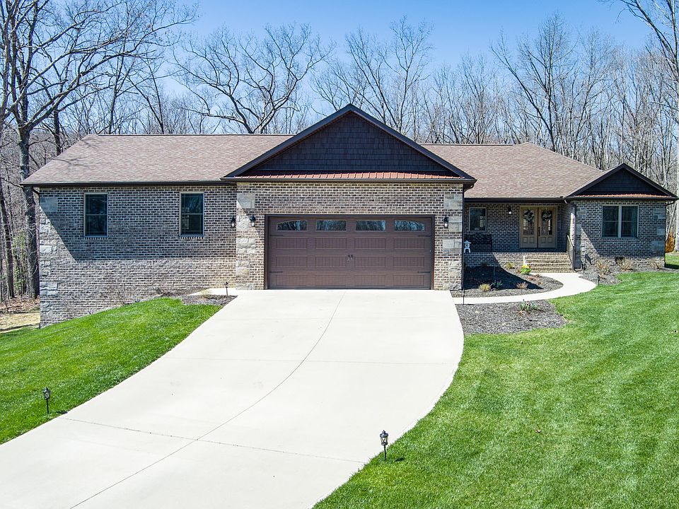 1st image of 42 Kingsbury Cir