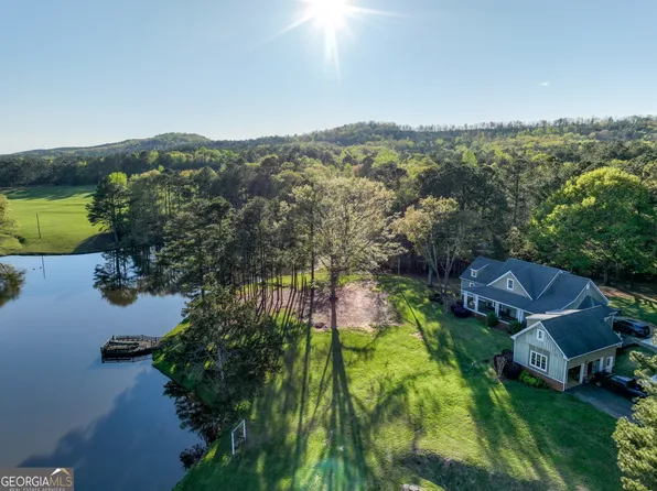780 Mountain Valley Rd, Woodland, GA 31836