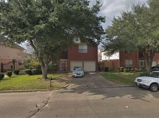 9360 Concourse Dr, Houston, TX 77036