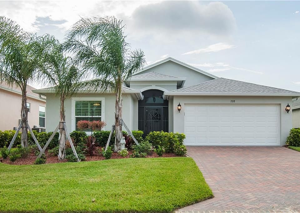 1st image of 728 Honeybell Ct SW