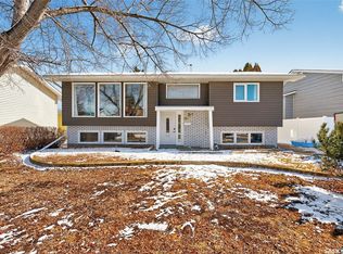 1321 Prince Cres, Moose Jaw, SK S6H6E6