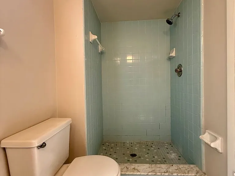 754 Forest St — Photo 16