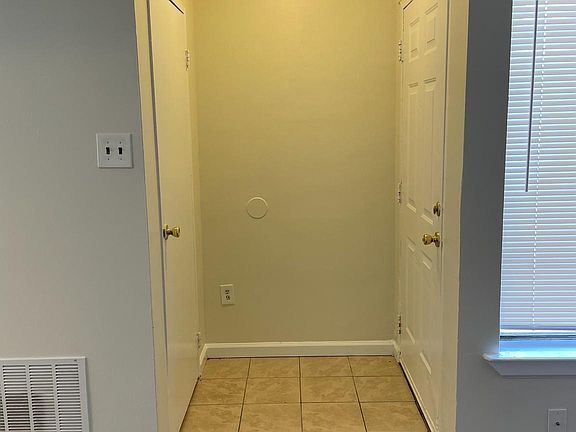3rd image of 4901-37 Stenton Ave APT F14