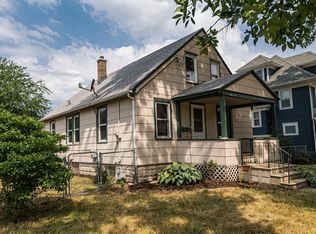 407 11th Ave NE, Rochester, MN 55906