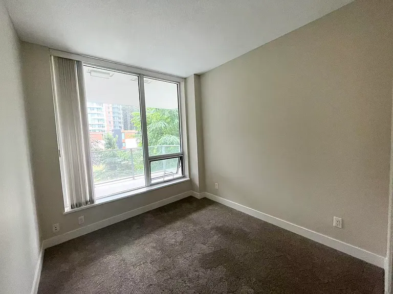 5728 Berton Ave #301 — Photo 7