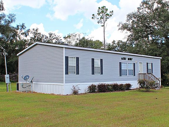 2nd image of 517 SE Circle Dr