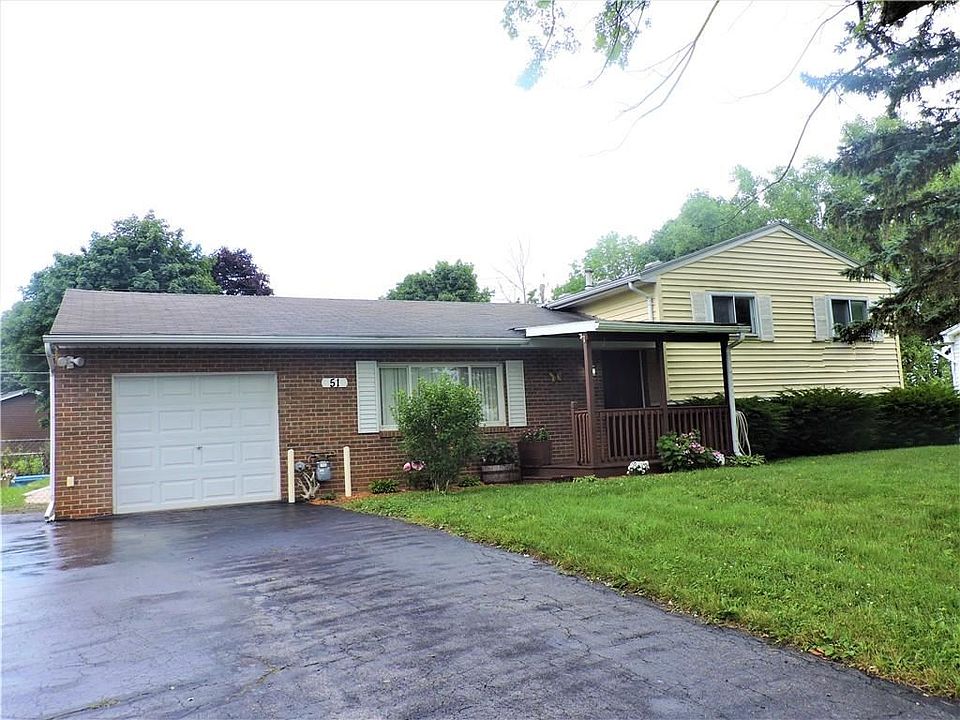 1st image of 51 Agar Ave