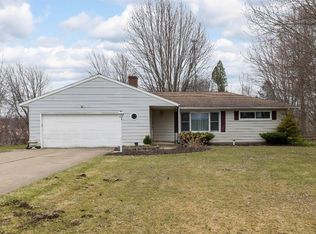 2511 Kimberly Dr, Erie, PA 16509